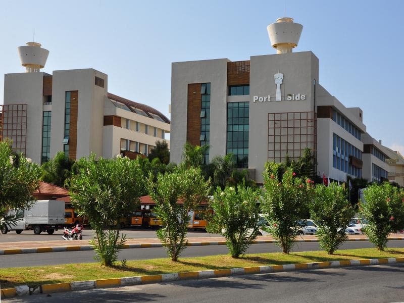 Port Side Resort Hotel 4