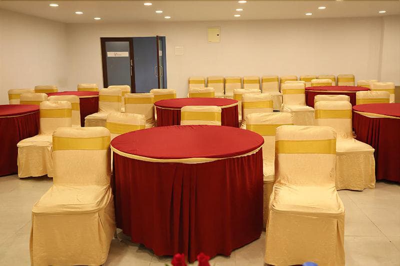 The Curzon Court main