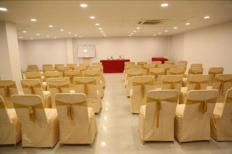 The Curzon Court 3