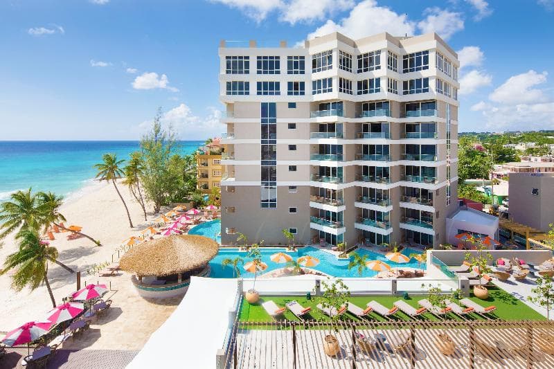 O2 Beach Club & Spa 3
