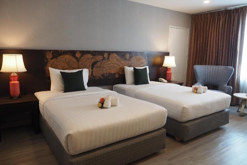 Sabai Empress Pattaya main