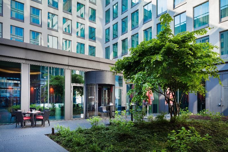 Park Inn By Radisson Brussels Midi photo 1