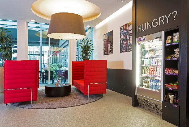 Park Inn By Radisson Brussels Midi 3