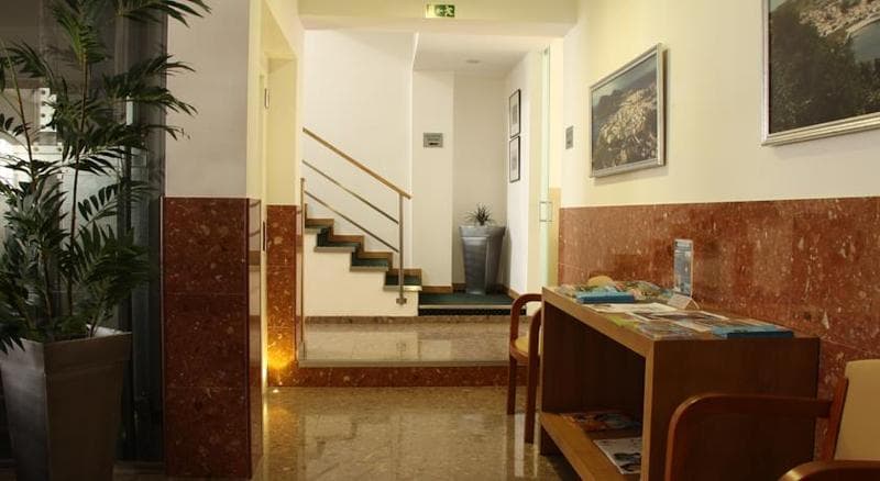 Hotel Zenite 5