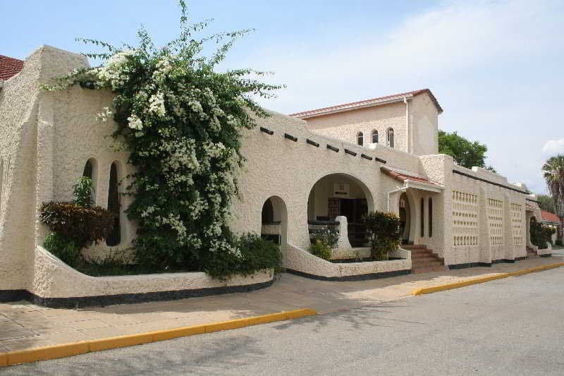 Kadoma Hotel & Conference Center photo 1