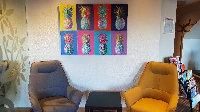 The Originals City, Hôtel Marseille Aéroport 4