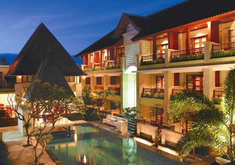 Fourteen Roses Beach Hotel main