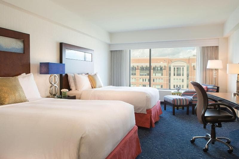 Renaissance Boston Waterfront Hotel 3