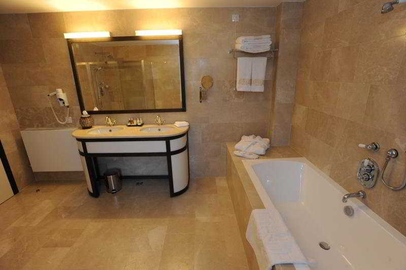 Epoque Hotel - Relais & Chateaux 4