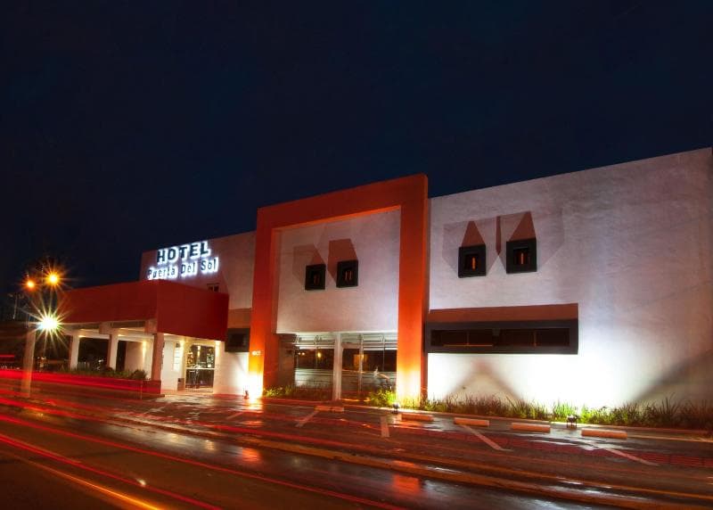 Hotel Puerta del Sol 3