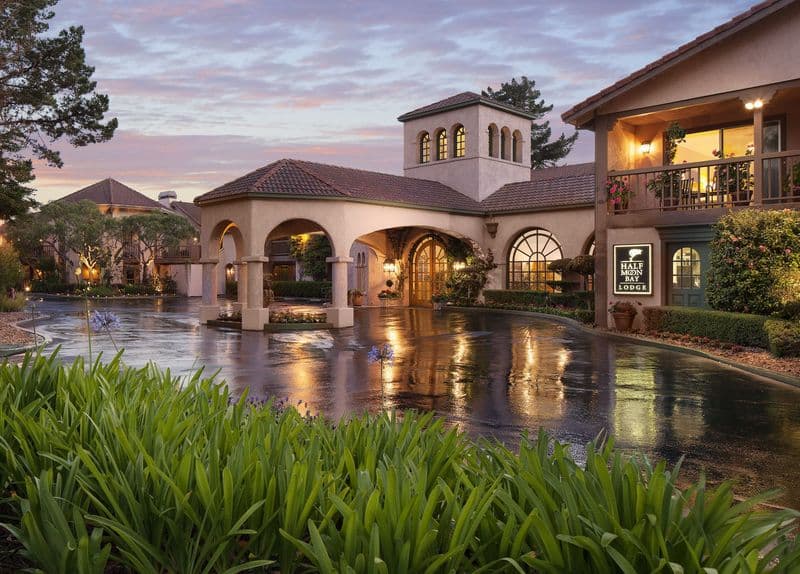 Half Moon Bay Lodge photo 1