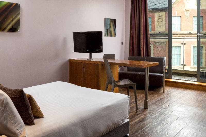 Roomzzz Leeds City (Adults only) 5
