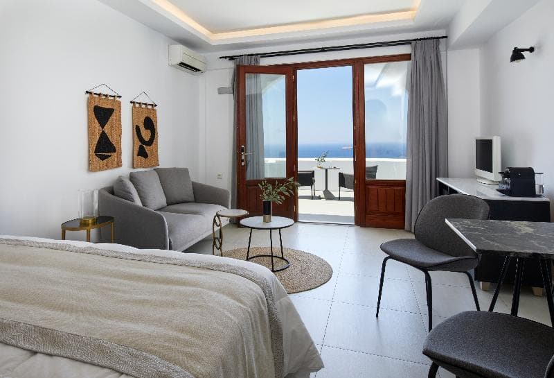 Petit Palace Suites 5