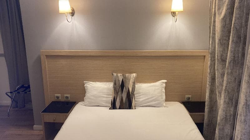 Hotel Lebron 4