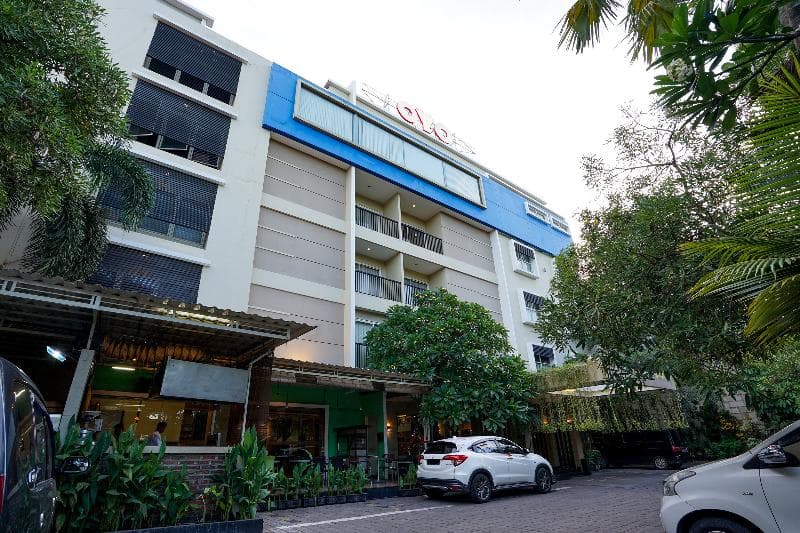 Prime Royal Hotel main