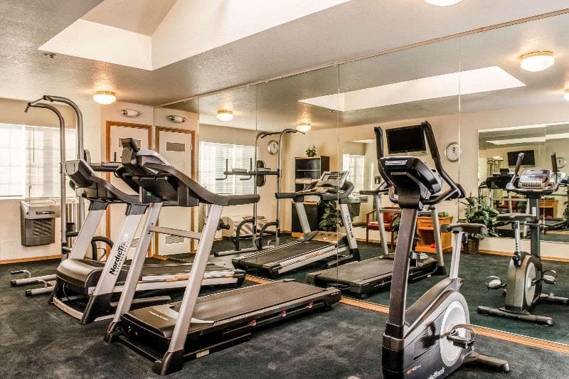 Clarion Hotel by Humboldt Bay 3