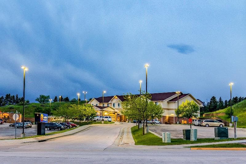 Comfort Inn & Suites 3