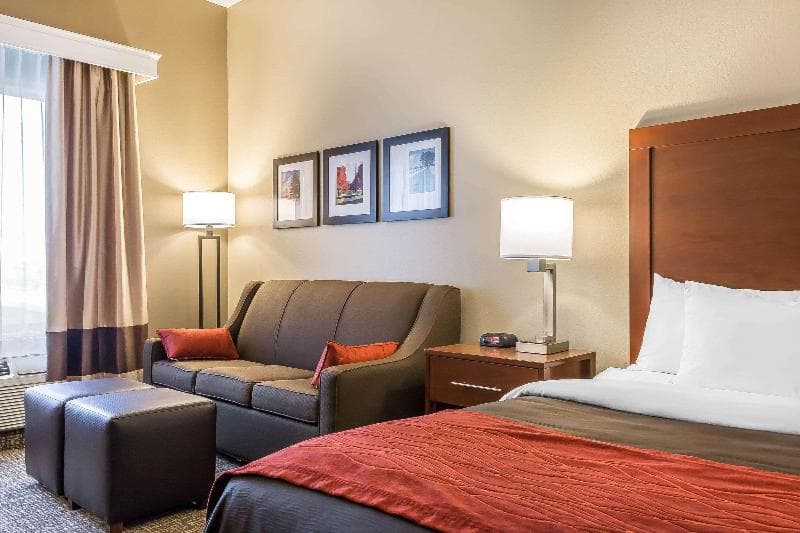 Comfort Inn 2