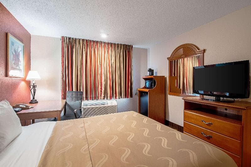 Quality Inn Aberdeen 4