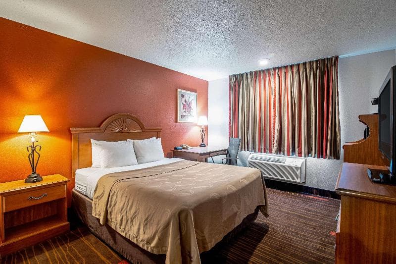 Quality Inn Aberdeen 5