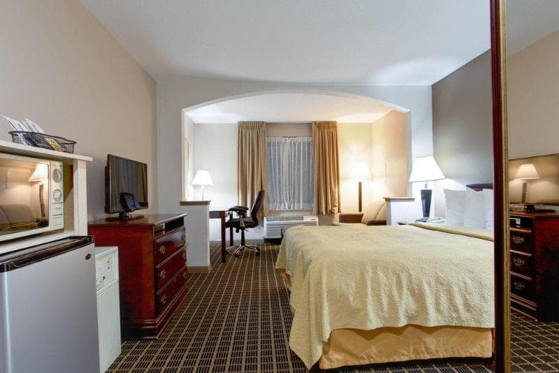 Hotel Nova SFO by FairBridge 5