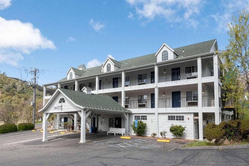 Quality Inn Yosemite Valley Gateway 5