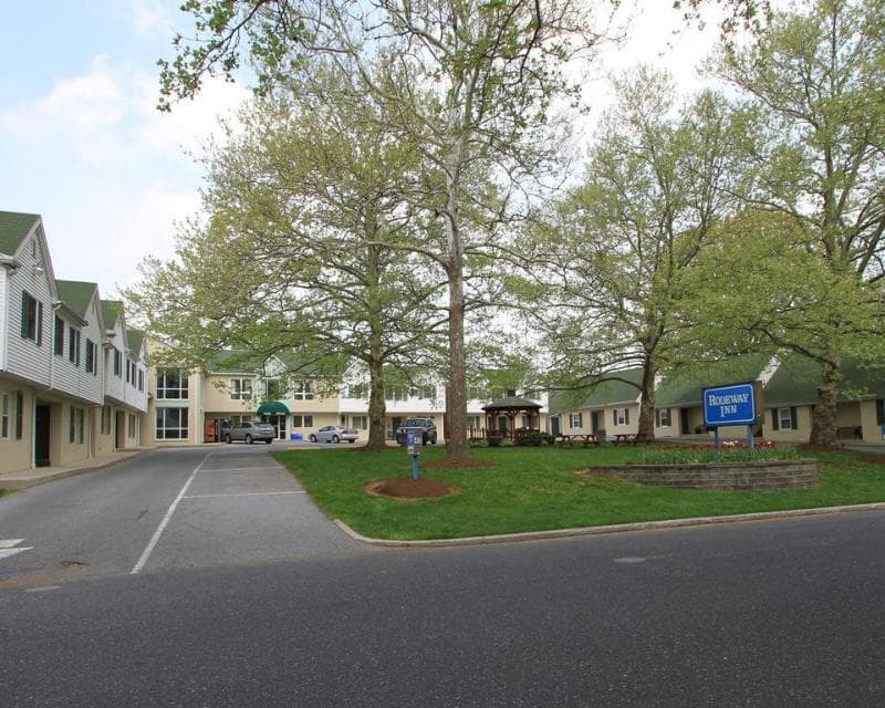 Simplicity Inn Hershey 5