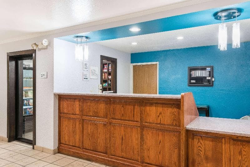 Ramada by Wyndham Coeur d'Alene 4