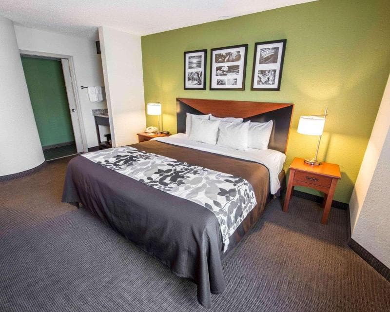 Sleep Inn & Suites Princeton I-77 4