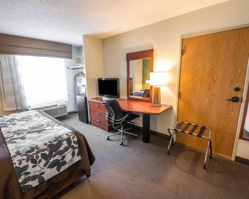 Sleep Inn & Suites Princeton I-77 5