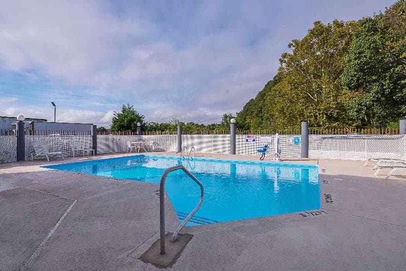 Quality Inn Washington 3