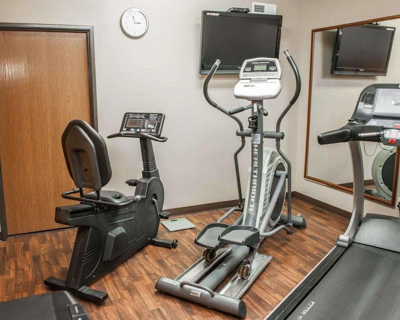 Comfort Suites Auburn photo 1