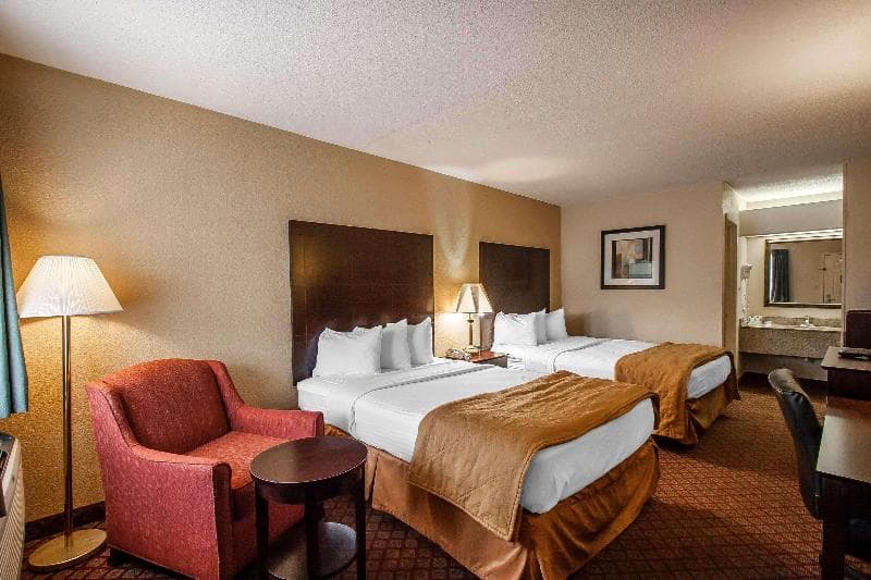 Quality Inn & Suites 3