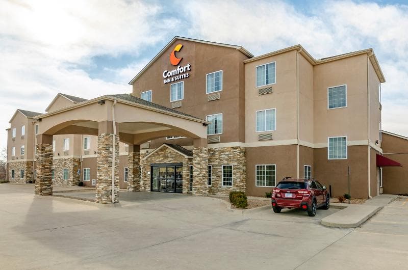 Econo Lodge 4