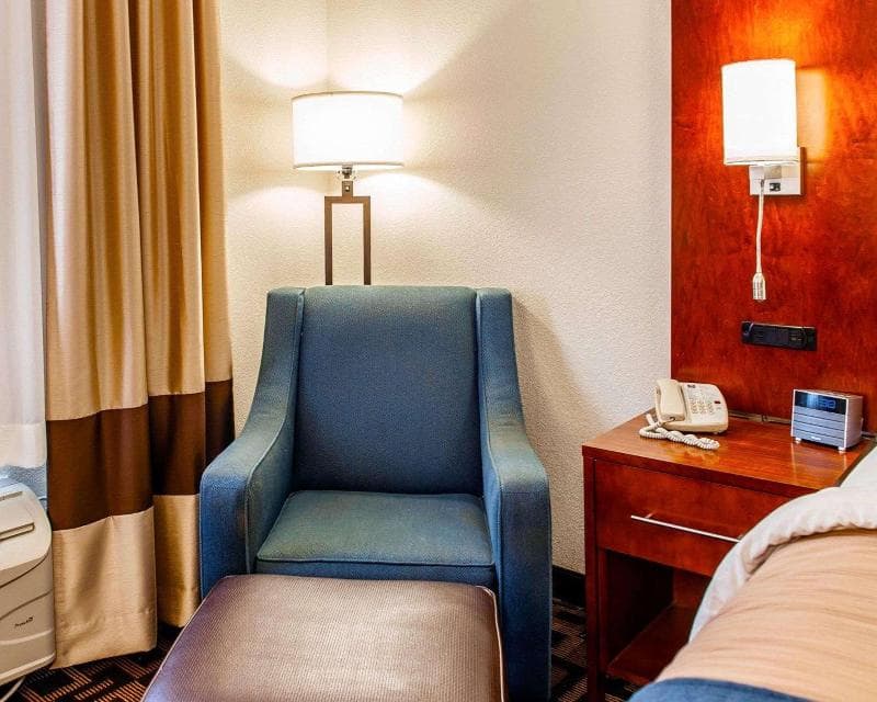 Comfort Inn 5