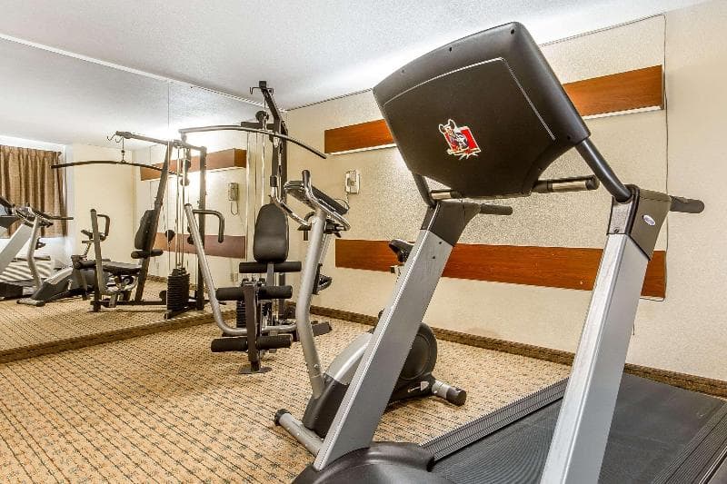 Quality Inn & Suites photo 1