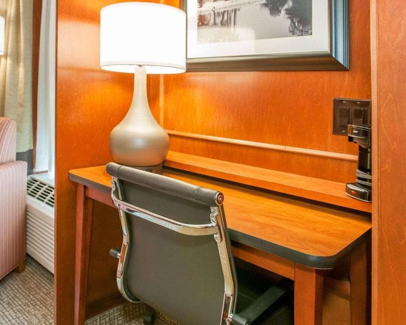 Comfort Inn 5