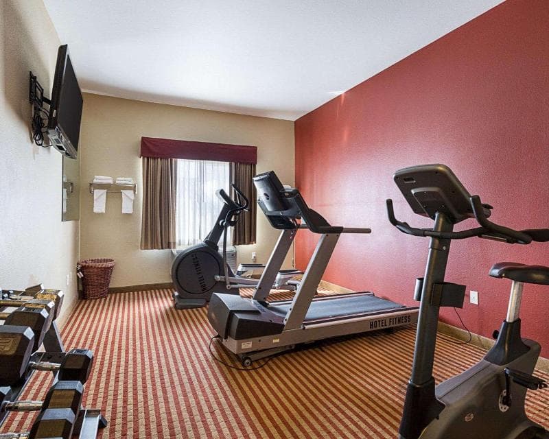 Comfort Inn photo 1
