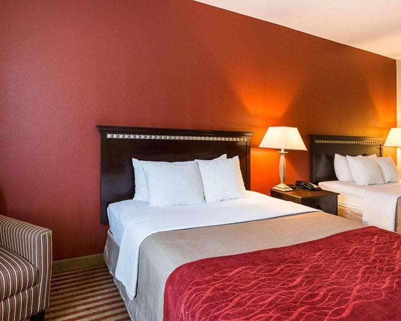 Comfort Inn 2
