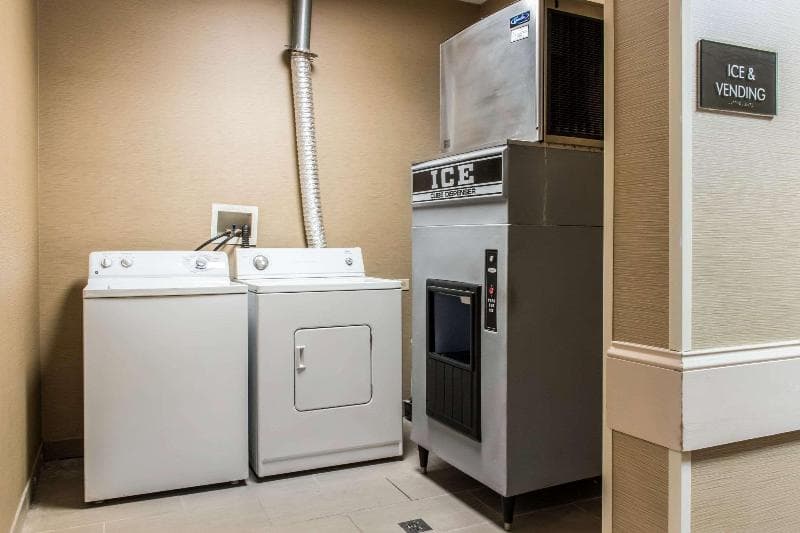 Comfort Inn Lancaster County photo 1