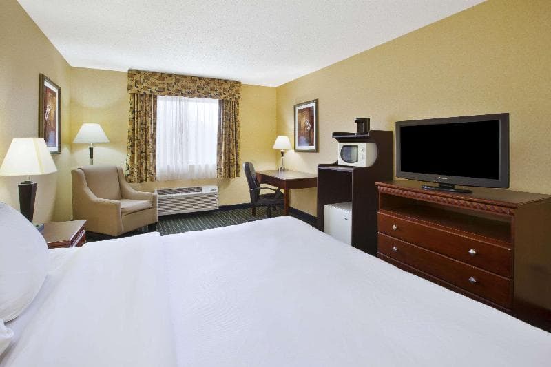 Comfort Inn photo 1