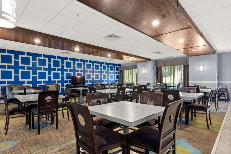 Surestay Plus By Best Western Portland Route 52 West 5