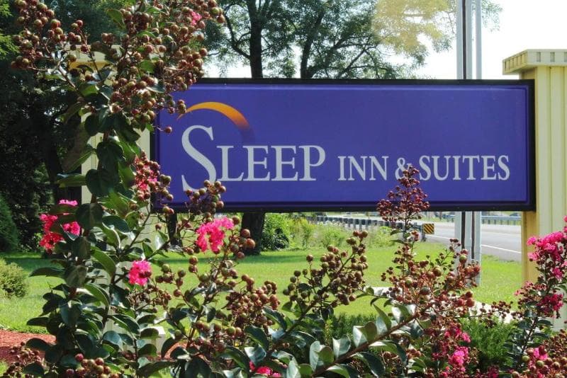 Sleep Inn & Suites 4