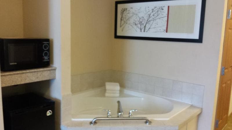 Sleep Inn & Suites 5
