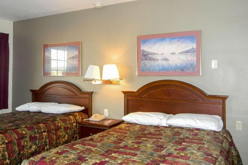 Downtown Inn 5