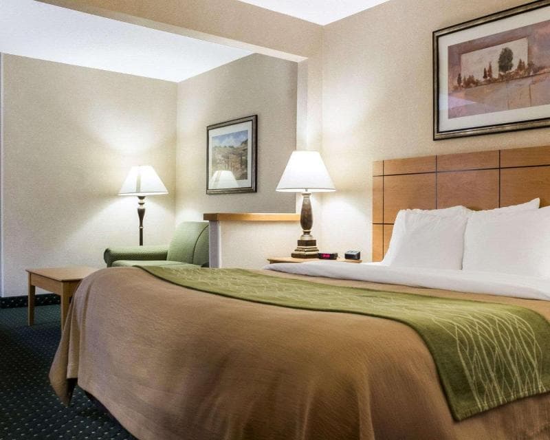 Comfort Inn 2
