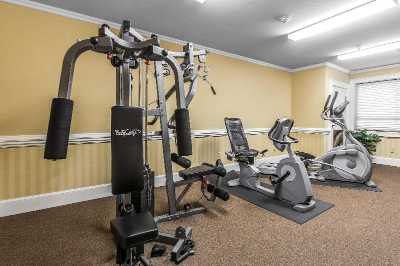 Comfort Inn & Suites photo 1