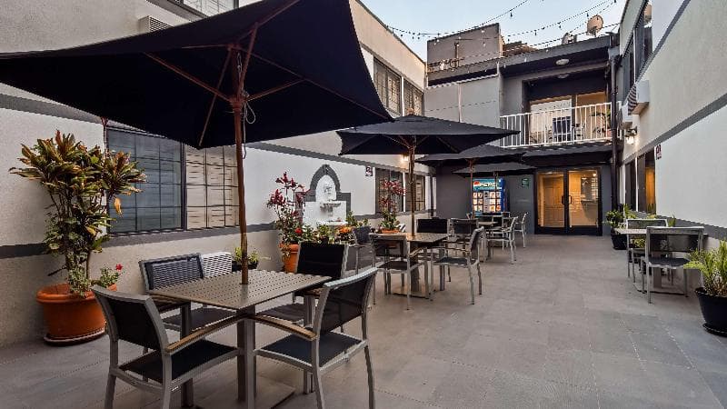 SureStay by Best Western Beverly Hills West LA 4