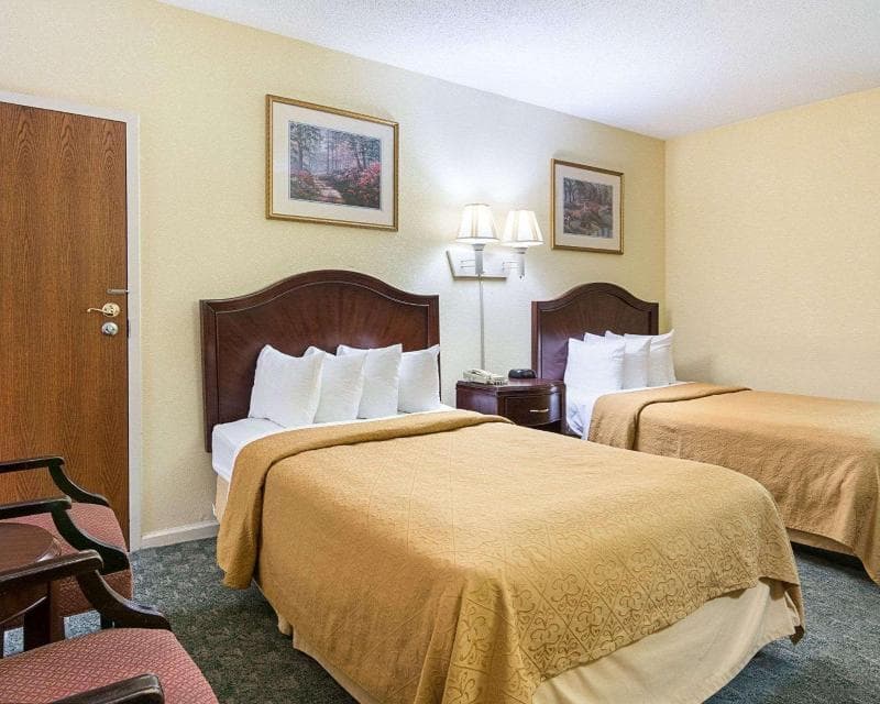 Quality Inn & Suites Franklin 2