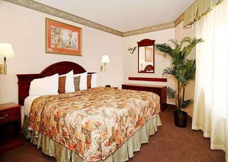 Quality Inn Santa Clara Convention Center 5